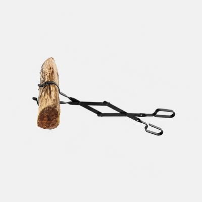 <strong>SECURELY GRIP THE LOG</strong>